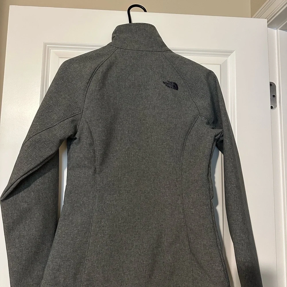 North face Soft Shell Jacket - Picture 2 of 2